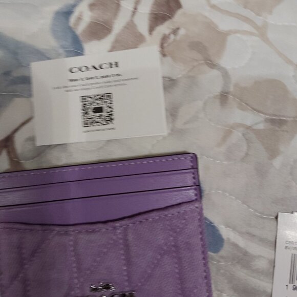 ***LOW START *** NWT Coach Purple Quilted Card Wallet - Picture 4 of 6